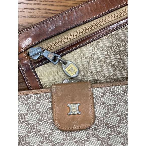 Set of Vintage Celine clutch wristlet and wallet - Picture 11 of 11